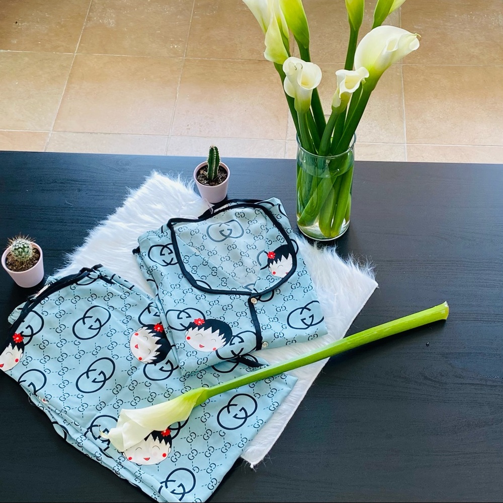 Pajamas set